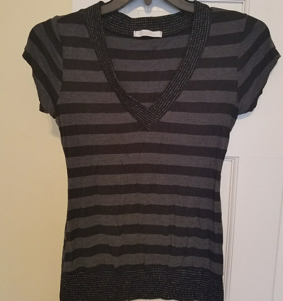 Black and Gray tee